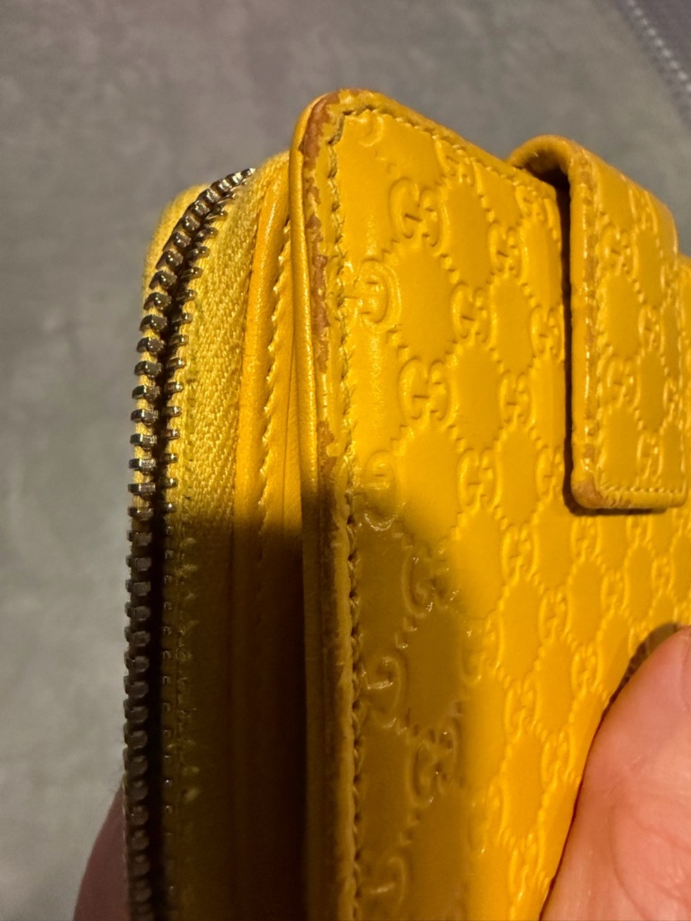 Gucci Made in Italy Embossed GG Zip Around Wallet in Mustard Yellow Leather - Picture 10 of 13